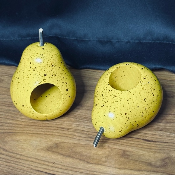 Vintage Yellow Pear Napkin Holder Fall Autumn Cornucopia Thanksgiving Fruit Wood - Picture 1 of 8